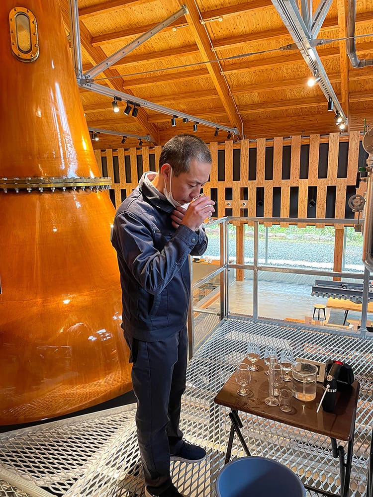 ニセコ蒸溜所の蒸溜棟